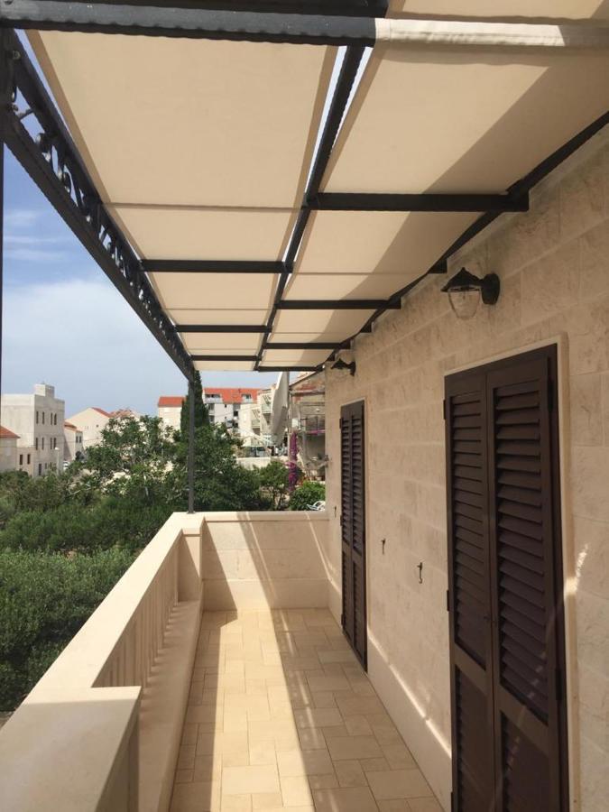 Franka Apartament Bol